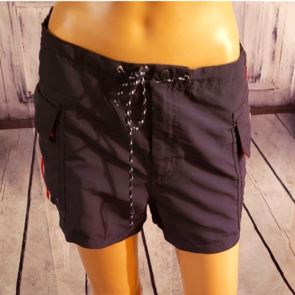 Abercrombie shorts size M